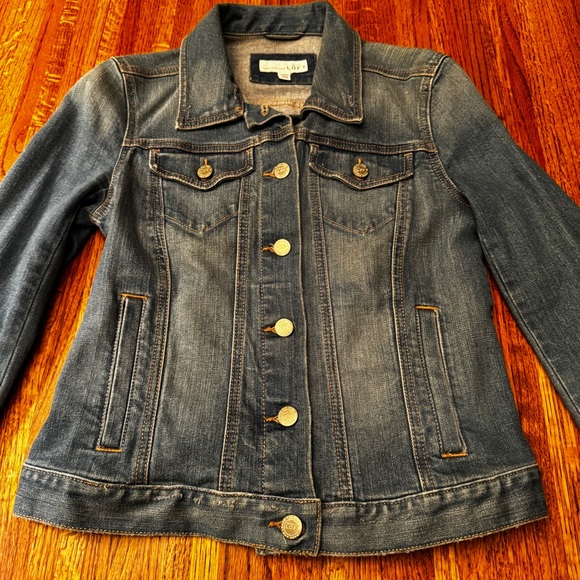 Ann Taylor Loft distressed jean jacket, size extra small - Picture 8 of 12